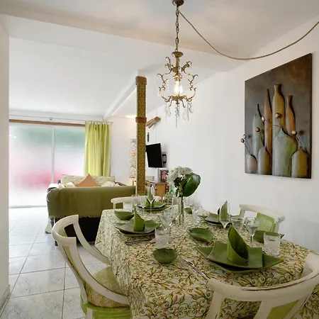 Daire Jardin Del Sol